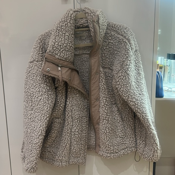 Abercrombie & Fitch Cinched Cocoon Sherpa Full Zip medium - Picture 4 of 6